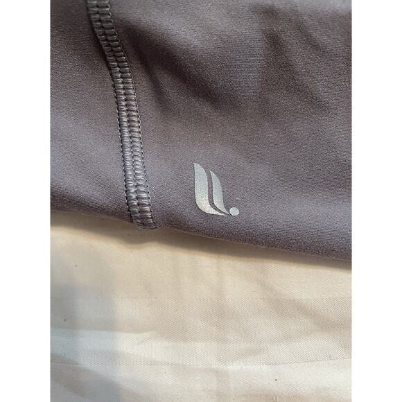 Athleta Motion360 Gray Striaght Leg Leggings Women’s Size S Yoga Workout Casual - Picture 2 of 8